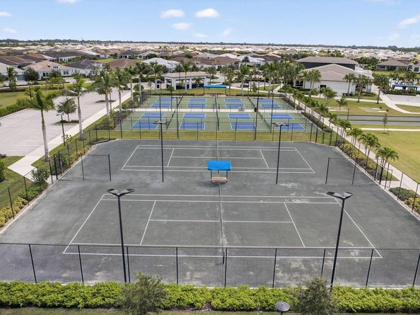 15745 Cresswind Place, Westlake FL 33470