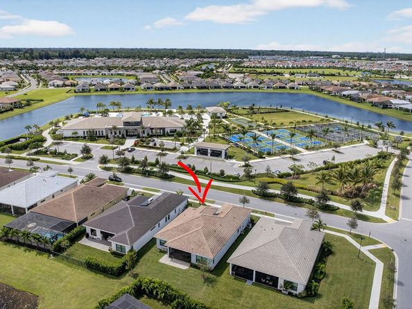 15745 Cresswind Place, Westlake FL 33470