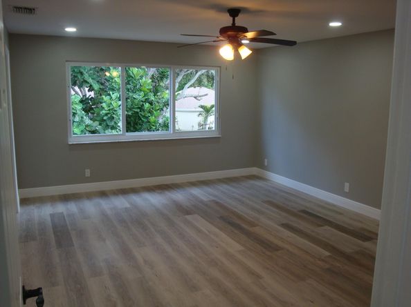 225 Maplewood Lane, Greenacres FL 33463