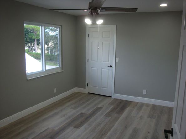 225 Maplewood Lane, Greenacres FL 33463