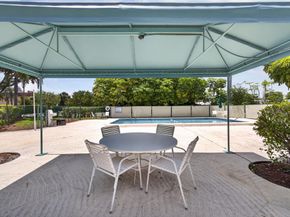 505 Spencer Drive 211, West Palm Beach FL 33409
