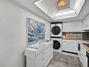 505 Spencer Drive 211, West Palm Beach FL 33409