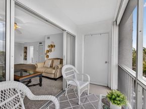 505 Spencer Drive 211, West Palm Beach FL 33409