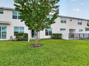 6933 N Harbours Edge Avenue, Lake Worth FL 33467