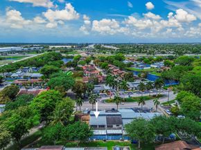 4003 W Woodscape Drive 2k, Miramar FL 33023