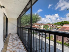 4003 W Woodscape Drive 2k, Miramar FL 33023