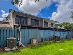 4003 W Woodscape Drive 2k, Miramar FL 33023