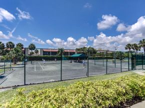 1605 S Us Highway 1 D105, Jupiter FL 33477