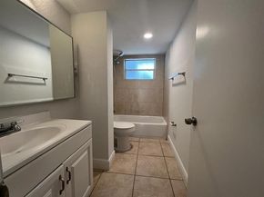 7851 Dunham Boulevard 4, Miami FL 33138
