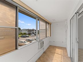 237 Camden J 237 237, West Palm Beach FL 33417