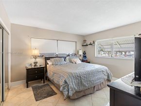 1000 Hillcrest Ct 214 214, Hollywood FL 33021