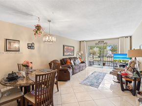 1000 Hillcrest Ct 214 214, Hollywood FL 33021