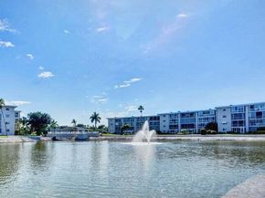 2616 N Garden Drive 204, Lake Worth FL 33461