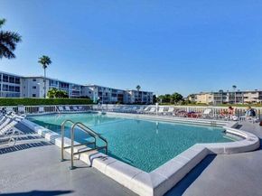 2616 N Garden Drive 204, Lake Worth FL 33461