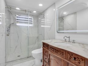 3990 NW 42nd Avenue 403, Lauderdale Lakes FL 33319
