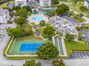 3990 NW 42nd Avenue 403, Lauderdale Lakes FL 33319