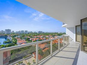 3598 Yacht Club Drive 1204, Aventura FL 33180