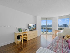 3598 Yacht Club Drive 1204, Aventura FL 33180