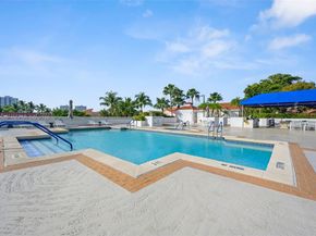 3598 Yacht Club Drive 1204, Aventura FL 33180