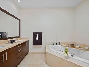 12 SE 1st Avenue 302, Delray Beach FL 33444