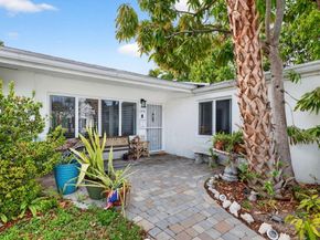 1935 SE 25th Avenue, Fort Lauderdale FL 33316