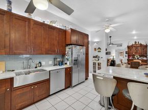 1935 SE 25th Avenue, Fort Lauderdale FL 33316