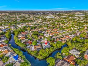 4490 NW 43rd St, Lauderdale Lakes FL 33319