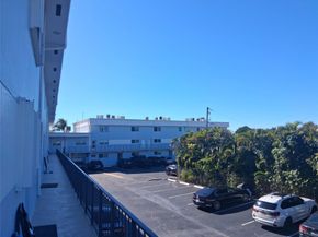 505 NE 20 Av 217, Deerfield Beach FL 33441