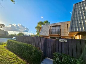 5152 51st Way, West Palm Beach FL 33409