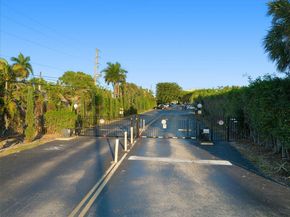 896 N Federal Highway 322, Lantana FL 33462