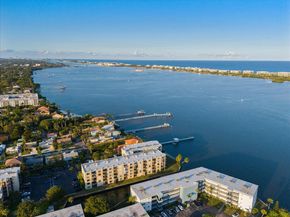 896 N Federal Highway 322, Lantana FL 33462