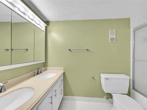 6661 NW 2nd Avenue 304, Boca Raton FL 33487