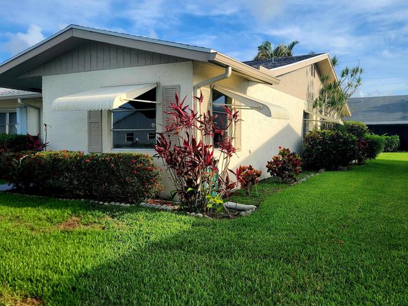 5421 Mariesa Avenue, West Palm Beach FL 33417