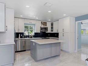 1580 NE 34th Street, Oakland Park FL 33334