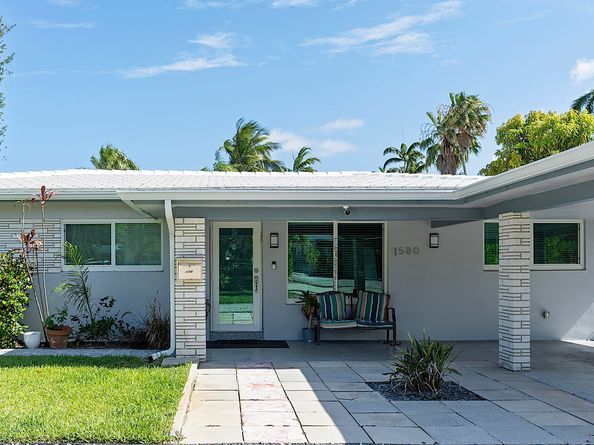 1580 NE 34th Street, Oakland Park FL 33334