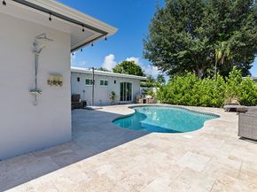 1580 NE 34th Street, Oakland Park FL 33334