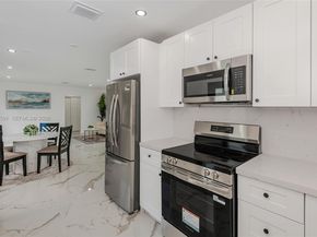 537 S 29th Court, Hollywood FL 33020