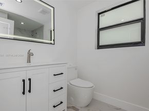 537 S 29th Court, Hollywood FL 33020