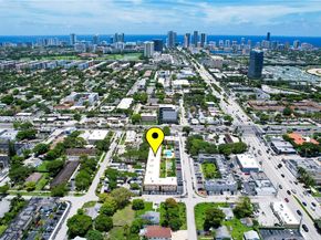 421 NE 1st Street 101, Hallandale Beach FL 33009
