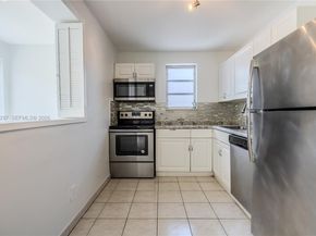 421 NE 1st Street 101, Hallandale Beach FL 33009