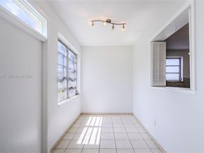 421 NE 1st Street 101, Hallandale Beach FL 33009