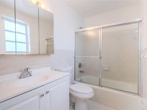 421 NE 1st Street 101, Hallandale Beach FL 33009