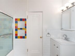 5860 Pine Tree Drive, Miami Beach FL 33140