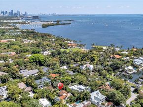 3462 N Moorings Way, Miami FL 33133