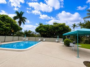 505 Spencer Drive 309, West Palm Beach FL 33409
