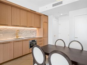 2700 NW 2nd Avenue 717, Miami FL 33127