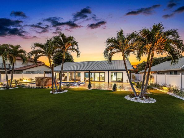 1520 SW 17th Street, Boca Raton FL 33486