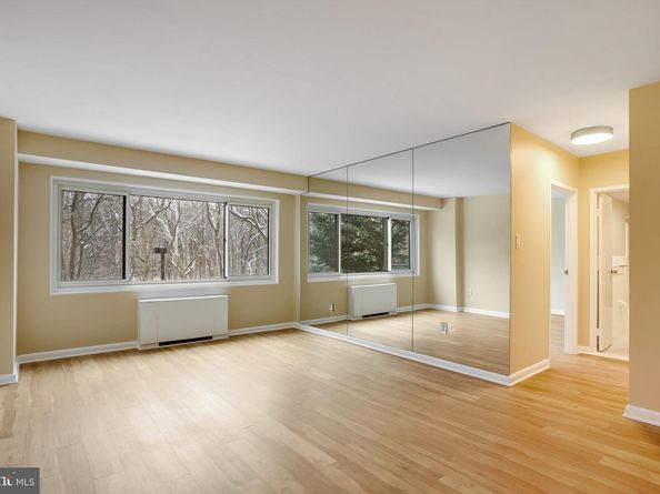 4201 Cathedral Avenue NW 212E, Washington DC 20016