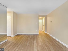 4201 Cathedral Avenue NW 212E, Washington DC 20016