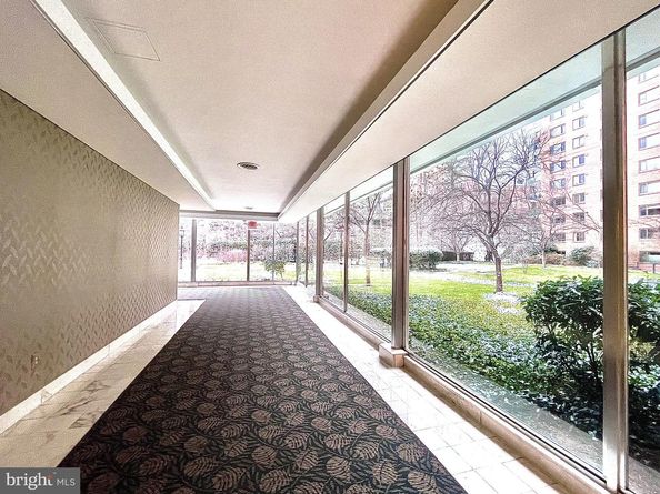4201 Cathedral Avenue NW 212E, Washington DC 20016